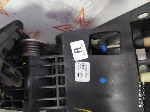 Foto 3ª: Palanca de Cambio Citroen C3 FEEL 102CV 75KW [YH01] (2020)