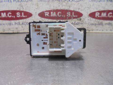 Foto 2ª: Mando Retrovisor Hyundai i30 STYLE 110CV 81KW [D4FB] (2015)