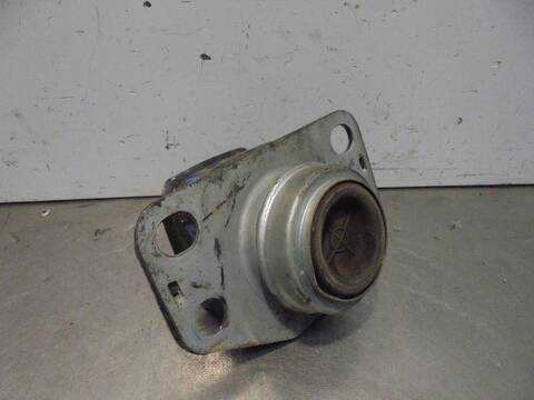 Foto 2ª: Soporte Motor Renault Clio 1.9 D 64CV 47KW [F8Q K6] (2000)