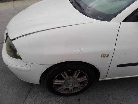 Foto 2ª: Aleta Delantera Izquierda Seat Ibiza COOL 75CV 55KW [BKY] (2004)