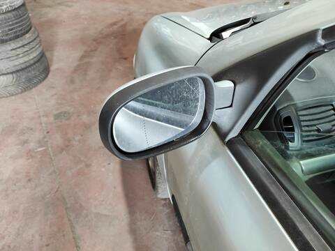 Retrovisor Izquierdo Renault Clio K9K702