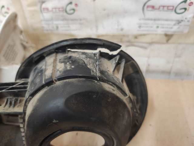 Foto 4ª: Tapa Exterior Combustible Seat Ibiza 1.2 G 6J [CGP] (2011)
