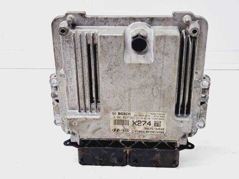 Foto 1ª: Centralita Motor ECU Kia Carens BASIC 116CV 85KW [D4FD] (2018)
