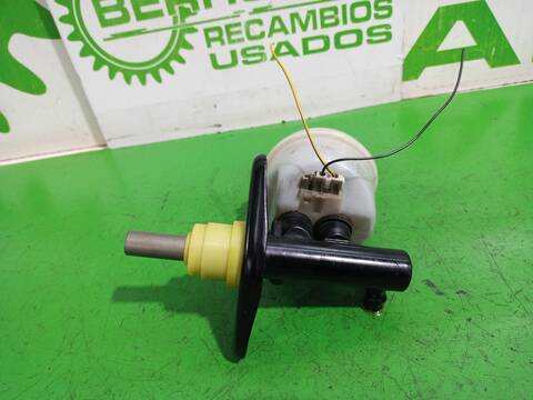 Foto 3ª: Bomba Freno Nissan Serena 2.3 LX DIESEL 75CV 55KW [LD23] (1997)