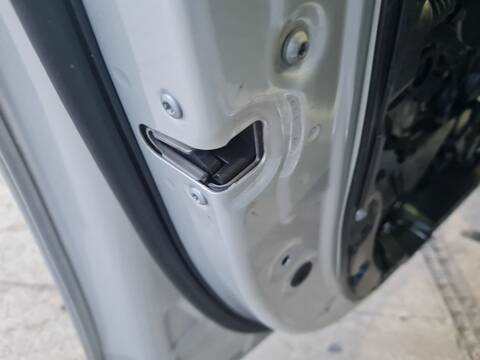 Cerradura Puerta Delantera Izquierda Mercedes Clase C 160 C 350 T E 205.247) 279CV FAMILIAR