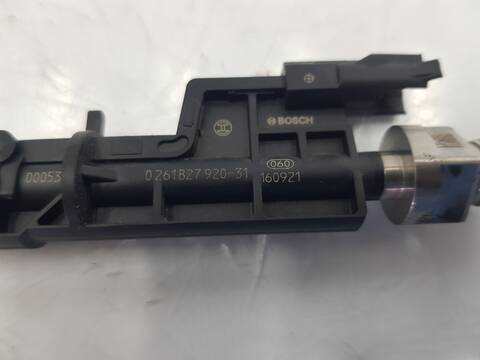 Foto 3ª: Inyectores Bmw X5 M50I [N63B44D] (2018)