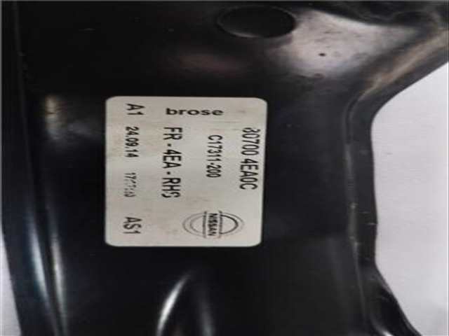 Foto 2ª: Elevalunas Eléctrico Delantero Derecho Nissan Qashqai 1.5 TEKNA PREMIUM [1 5 LTR. - 81 KW TD CAT] 110CV [K9K] (2014)