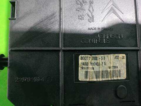 Foto 3ª: Caja Reles Fusibles Citroen C4 COLLECTION 90CV [9HXDV6ATED4] (2004)