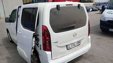 Foto 3ª: Portón Opel Combo EDITION PLUS XL 102CV 75KW [YH01] (2019)