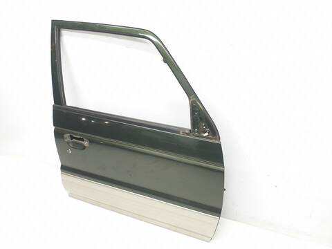 Foto 3ª: Puerta Delantera Derecha Mitsubishi Montero 2800 TD AMERICAN DREAM 2-PTAS.) [4M40] (1997)