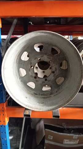 Foto 2ª: LLanta Chapa Nissan Patrol 3.3 D SD33 5P (1989)