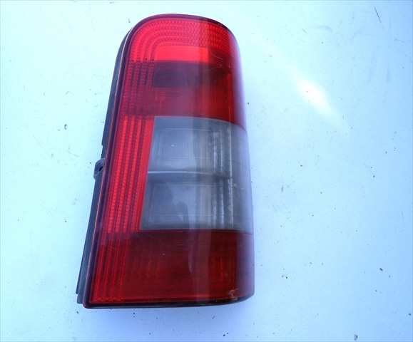 Piloto Trasero Derecho Peugeot Partner 2.0 HDI 2002-2008