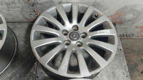 Foto 4ª: Juego LLantas Opel Insignia COSMO BERLINA 160CV 118KW [A20DTH] (2010)