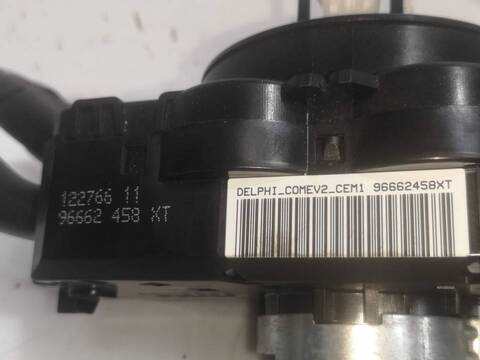 Foto 3ª: Mando Multifuncion Peugeot Partner 9HP (2012)