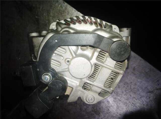 Foto 2ª: Alternador Peugeot 207 1.4 CONFORT [1.4 LTR. - 70 KW 16V VTI CAT (8FS - EP3)] [8FS (EP3)]