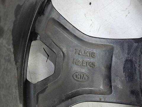 Foto 3ª: LLanta Chapa Kia Xceed DRIVE 136CV 100KW [D4FE] (2020)