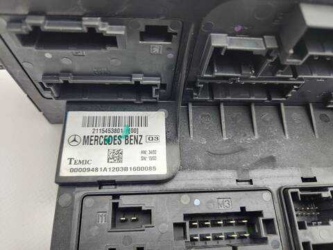 Foto 3ª: Caja Reles Fusibles Mercedes Clase E 180 E 220 CDI 211.006) BERLINA 150CV 110KW [646961] (2003)