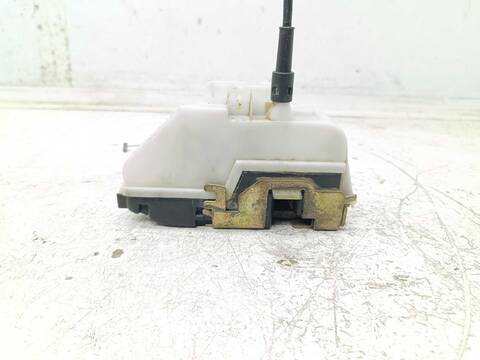 Foto 4ª: Cerradura Puerta Delantera Izquierda Citroen C3 1.4 EXCLUSIVE 73CV 54KW [KFV] (2002)