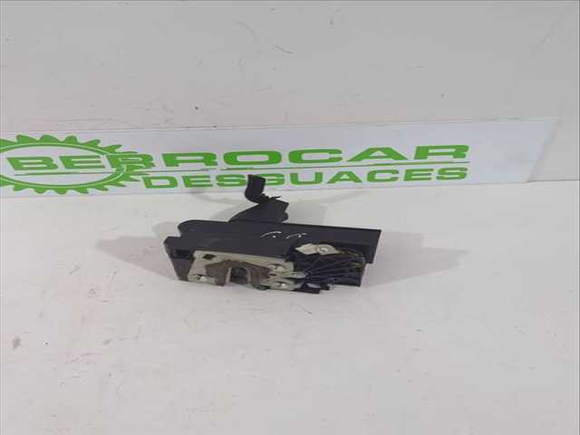 Foto 3ª: Cerradura Puerta Delantera Derecha Dacia Duster 1.0 TCE 90 91CV 67KW [H4D 470] (2023)