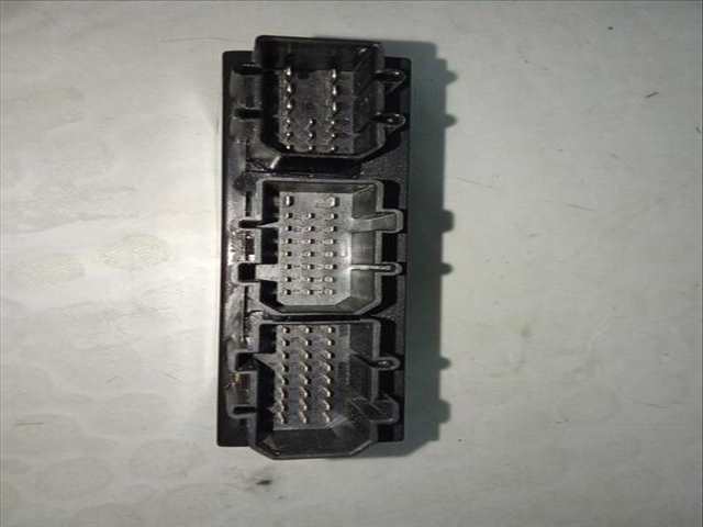 Foto 3ª: Centralita Motor ECU Seat Leon 1.9 TDI 90CV 66KW [AGR,ALH] (2002)