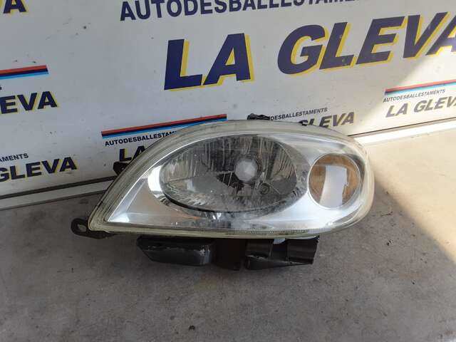 Faro Izquierdo Citroen Saxo 1.5 D 0CV