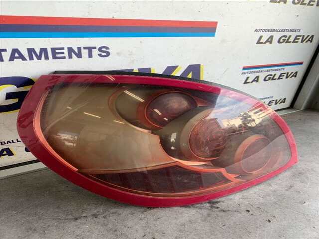 Foto 2ª: Piloto Trasero Izquierdo Nissan Almera 2.2 DCI (2003)
