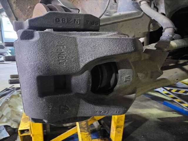 Foto 2ª: Pinza Freno Delantera Derecho Land Rover Range PURE 150CV 110KW (2012)