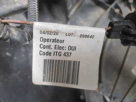 Foto 2ª: Paragolpes Delantero Renault Trafic L1H1 27T 113CV 83KW (2014)