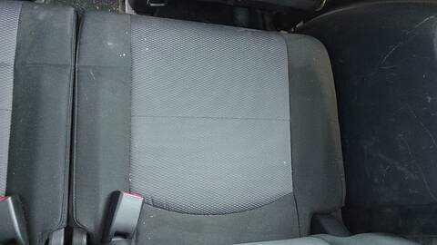 Foto 2ª: Asientos Traseros Mazda 5 RF7J BERLINA (2006)