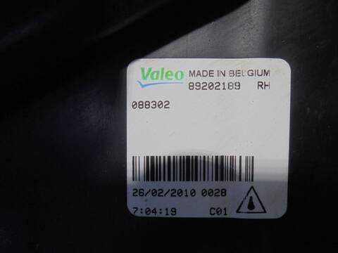 Foto 4ª: Faro Antiniebla Delantero Derecho Ford Fiesta AMBIENTE 68CV 50KW [F6JA] (2005)
