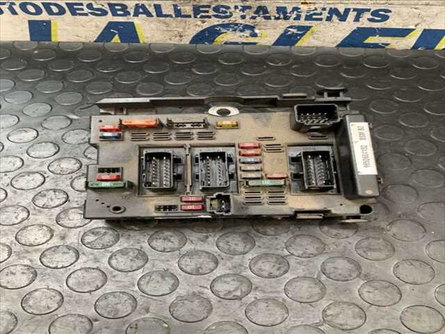 Caja Reles Fusibles Peugeot 206 1.4 I
