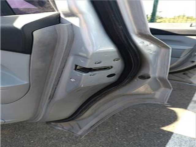 Cerradura Puerta Trasera Derecha Jeep Patriot 2.4 LIMITED [2 4 LTR. - 125 KW 16V CAT] 170CV