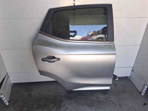Foto 1ª: Puerta Trasera Derecha Mg ZS 1.0 T-GDI 112CV 82KW [10E4E] (2024)