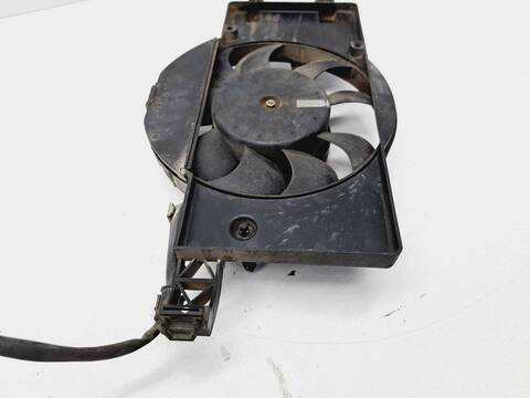Foto 3ª: Electroventilador Ford Focus EDITION 125CV 92KW [M1DA] (2014)