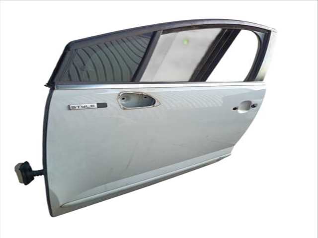 Foto 2ª: Puerta Delantera Izquierda Peugeot 5008 1.6 BLUEHDI 120 (2009)