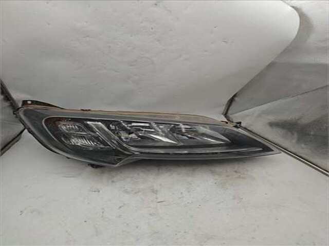 Foto 2ª: Faro Derecho Opel Movano 2.2 30 L2H1 BLUEHDI 120 [2.2 LTR. - 88 KW BLUE-HDI FAP CAT (2184 CM3)]