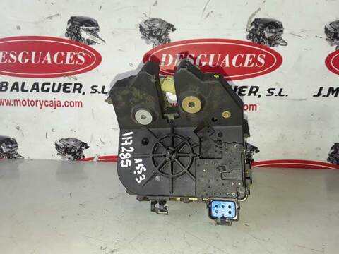 Foto 2ª: Cerradura Maletero Portón Ford Focus AMBIENTE 1.8 TDCI CAT 101CV (1998)