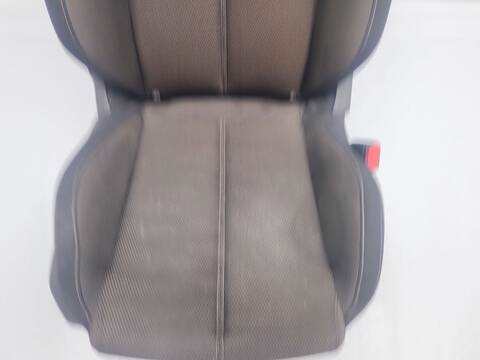 Foto 2ª: Asiento Delantero Derecho DS 7 LOUVRE 179CV 132KW [AH01] (2018)