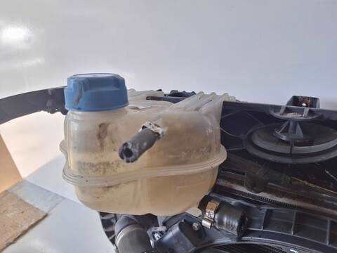 Deposito Expansion Fiat Punto 1.3 16V MULTIJET DYNAMIC 66KW) 90CV