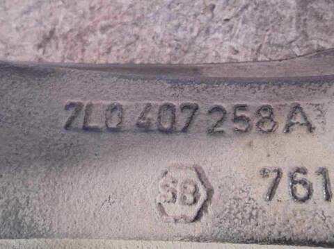 Foto 2ª: Mangueta Delantera Derecha Volkswagen Touareg 5.0 V10 TDI CAT AYH) 313CV 230KW (2003)