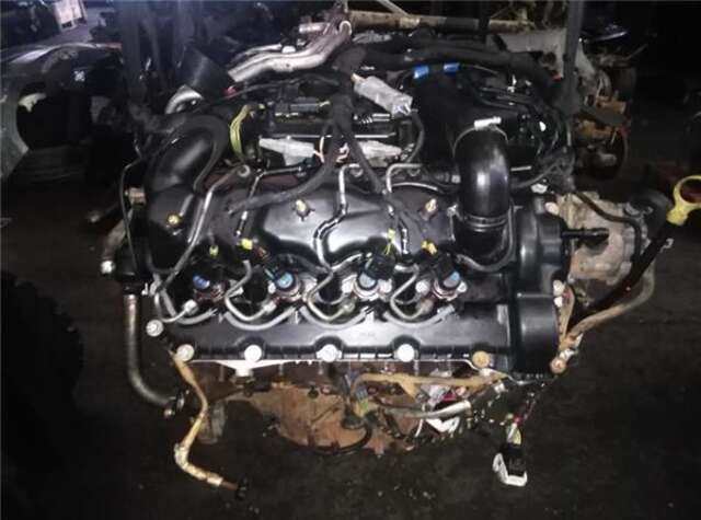 Caja Mariposa Land Rover Range 3.6 V8 TD EDITION 60 YRS [3.6 LTR. - 200 KW TD V8]