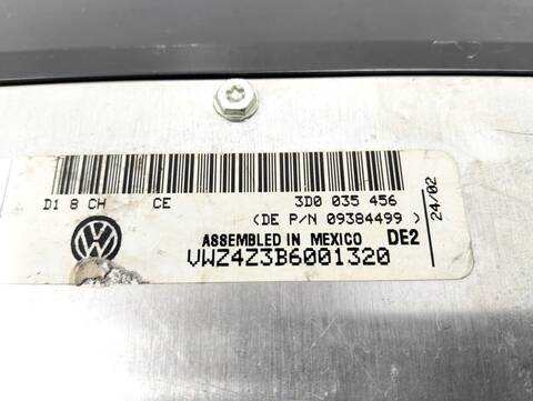 Foto 2ª: Sistema Audio Radio CD Volkswagen Phaeton V6 5 ASIENTOS) 241CV (2002)