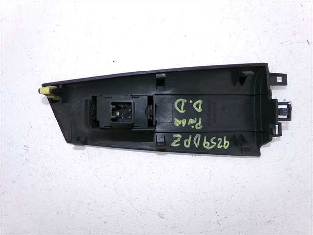 Foto 2ª: Botonera Elevalunas Toyota Corolla 1.4 D RANCHERA, 2004-2007 [1ND] (2005)