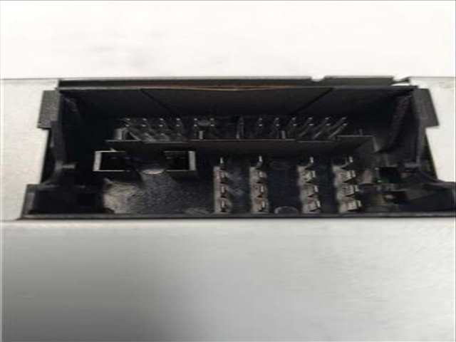 Foto 3ª: Sistema Audio Radio CD Ford S Max 2.0 TITANIUM [2 0 LTR. - 103 KW TDCI CAT] 140CV CA1) 2006 )