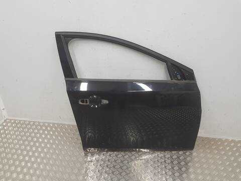 Puerta Delantera Derecha Volvo V40 MOMENTUM
