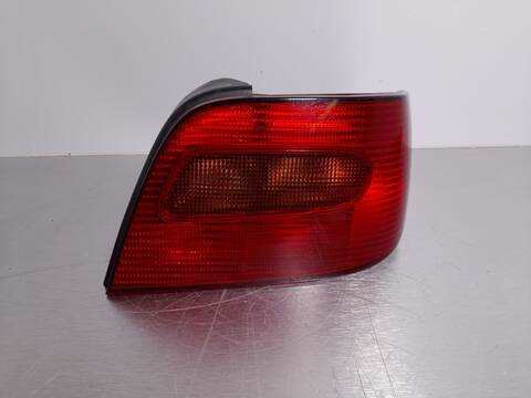 Foto 1ª: Piloto Trasero Derecho Citroen Xsara 2.0 HDI CAT RHY - DW10TD) BERLINA 90CV 66KW (2002)