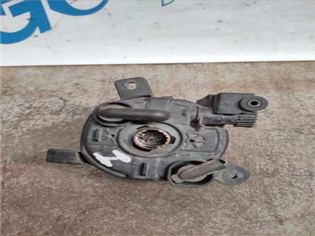 Foto 3ª: Faro Antiniebla Delantero Izquierdo Volkswagen Passat 2.0 BÁSICO [2.0 LTR. - 103 KW TDI] [CBAB]
