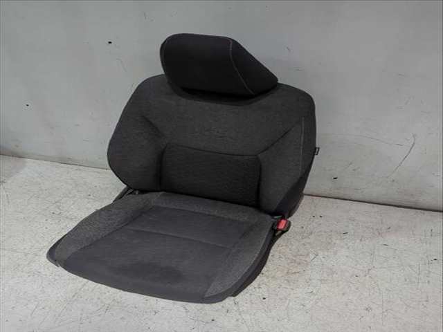 Asiento Delantero Derecho Toyota Yaris 1.5 HYBRID MXPJ10) 116CV