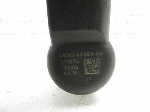 Foto 2ª: Inyectores Ford Focus KKDA BERLINA (2006)