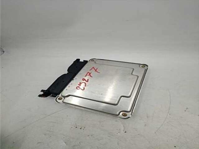 Foto 3ª: Centralita Motor ECU Volkswagen Passat 1.9 EDITION [1.9 LTR. - 96 KW TDI] [AVF]